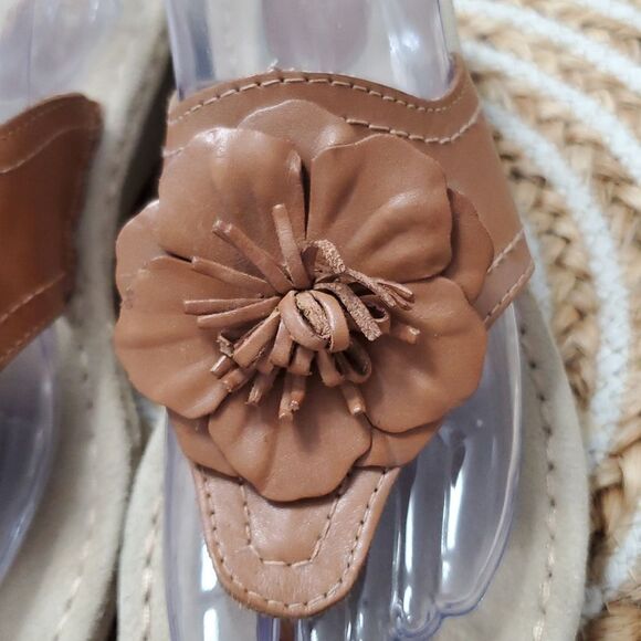 Croft & Barrow Sole Sense-ability Tan Leather Flower Sandals  Boho Hippie,size 7 - Picture 3 of 10